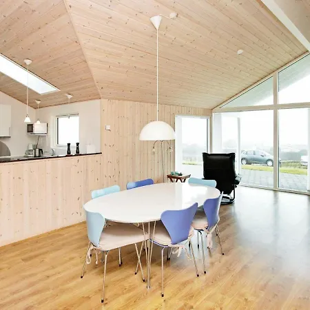 Сasa de vacaciones 6 Person Holiday In Faaborg *